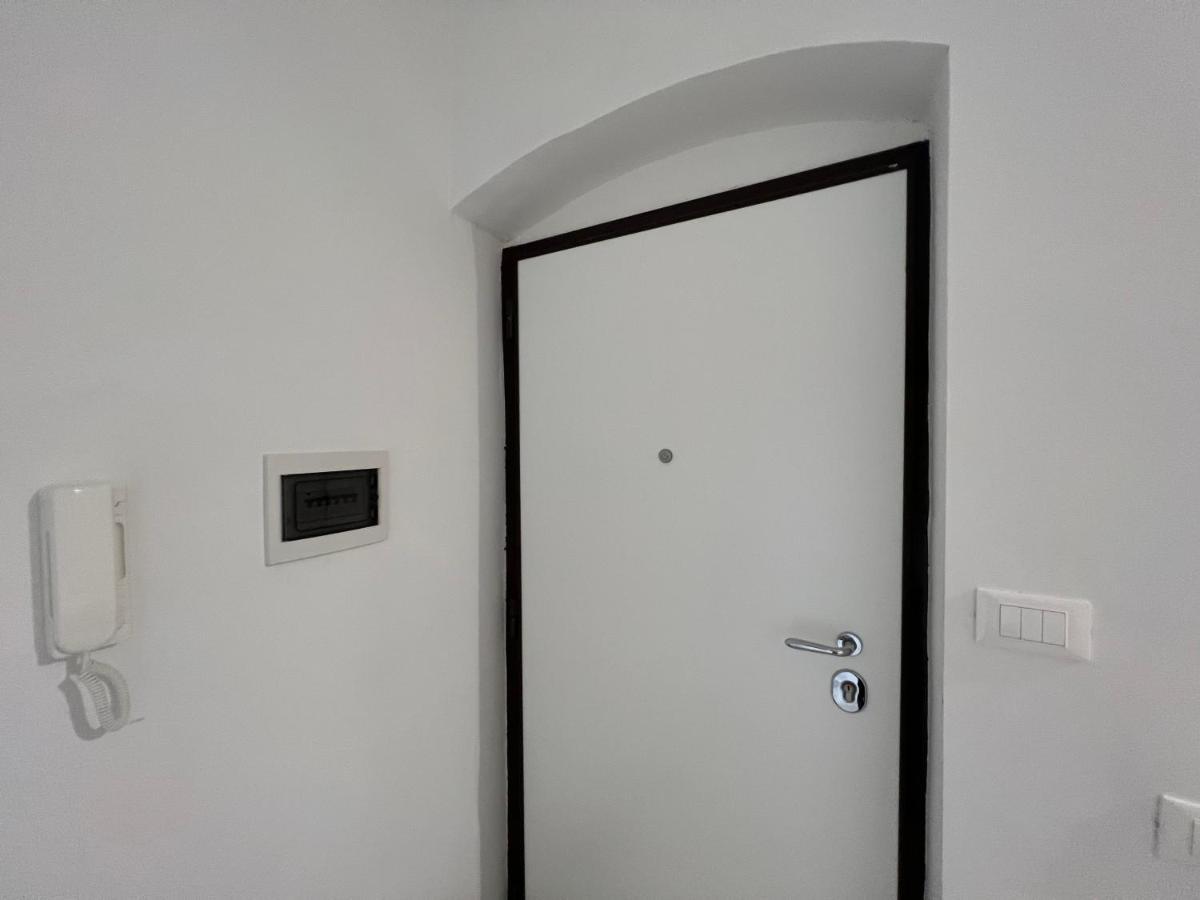 Urban Flat-Timesrl Apartments Bari Buitenkant foto