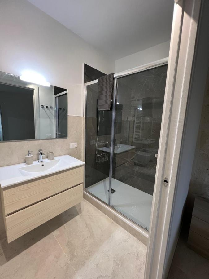 Urban Flat-Timesrl Apartments Bari Buitenkant foto
