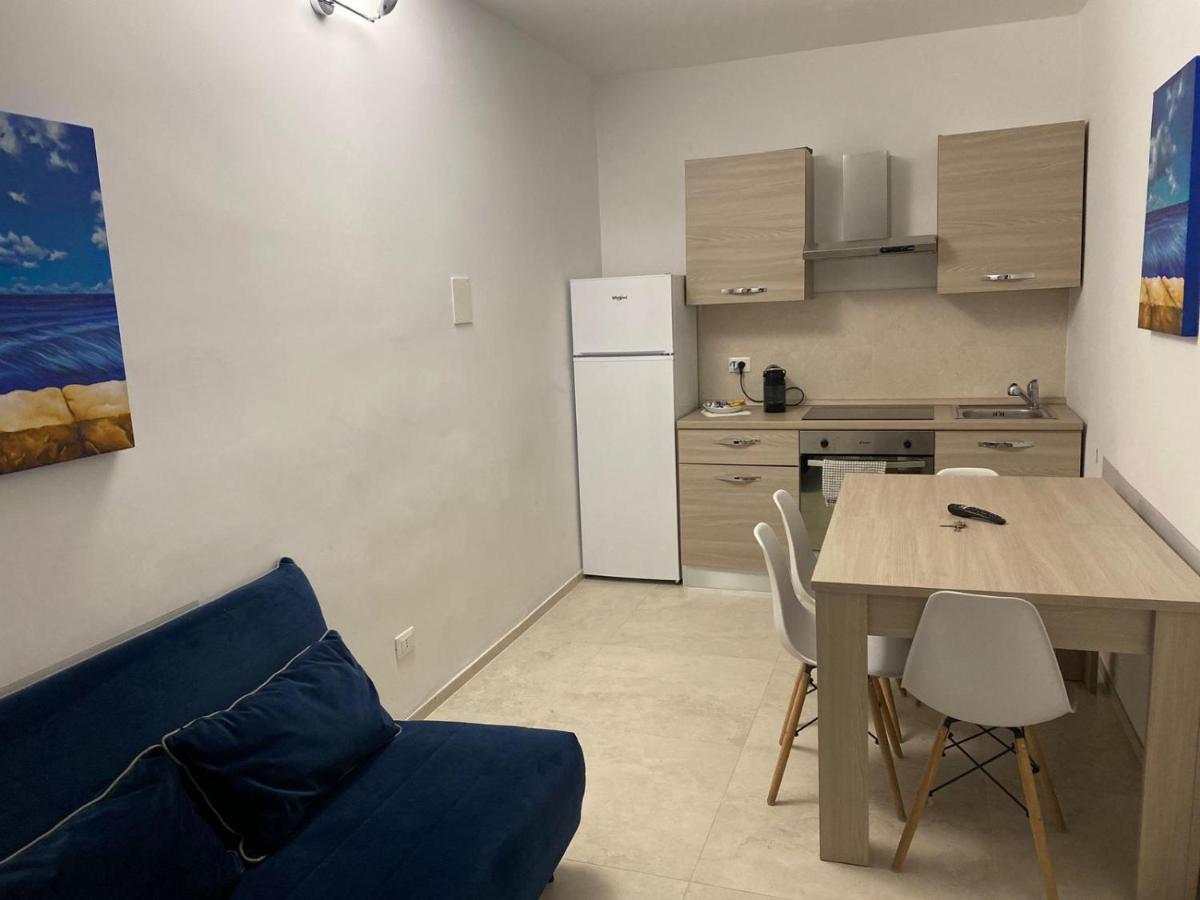 Urban Flat-Timesrl Apartments Bari Buitenkant foto